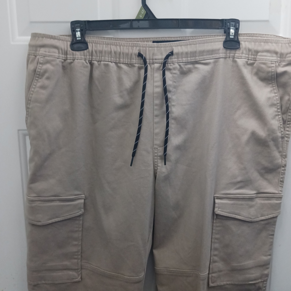 Men's Tan Cargo Joggers